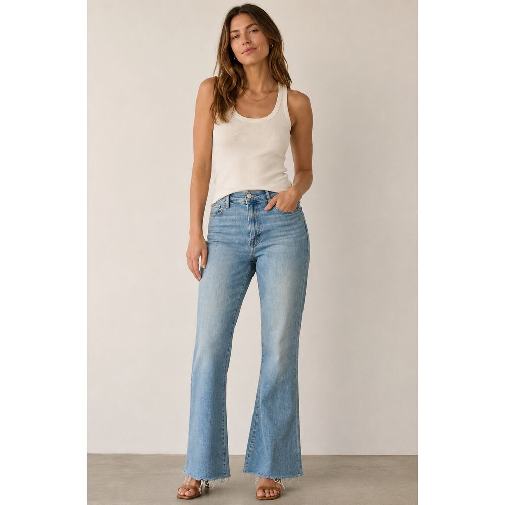 MOTHER The Weekender Fray Swimming Pool Sunday Jean Size 28